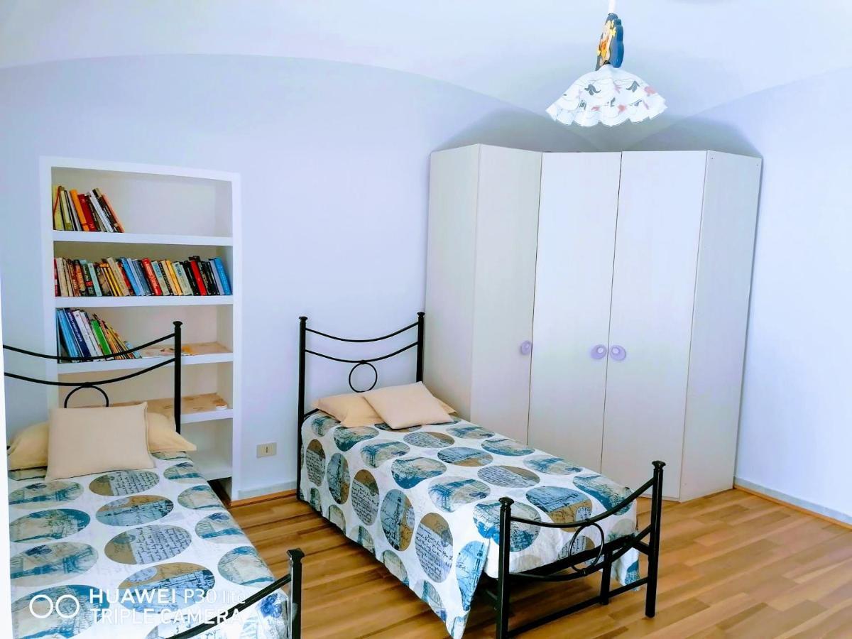 Appuntamento Al Porto Villa Savona Kültér fotó